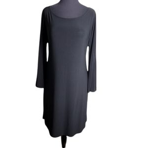 Annalee + Hope split bell sleeve black scoop neck dress size medium